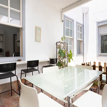 Wanderlust Hostel